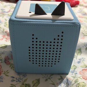 Tonies box with 3 of the tonies , Moana , ms Rachel and the dog